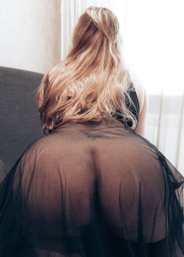 Индивидуалка Алёна фото № 2 в городе Новоузенск